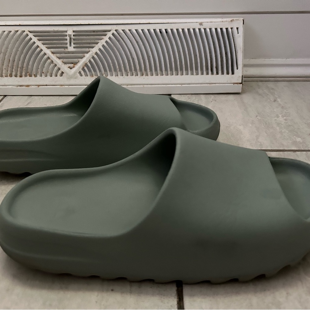 Slate Yeezy slides